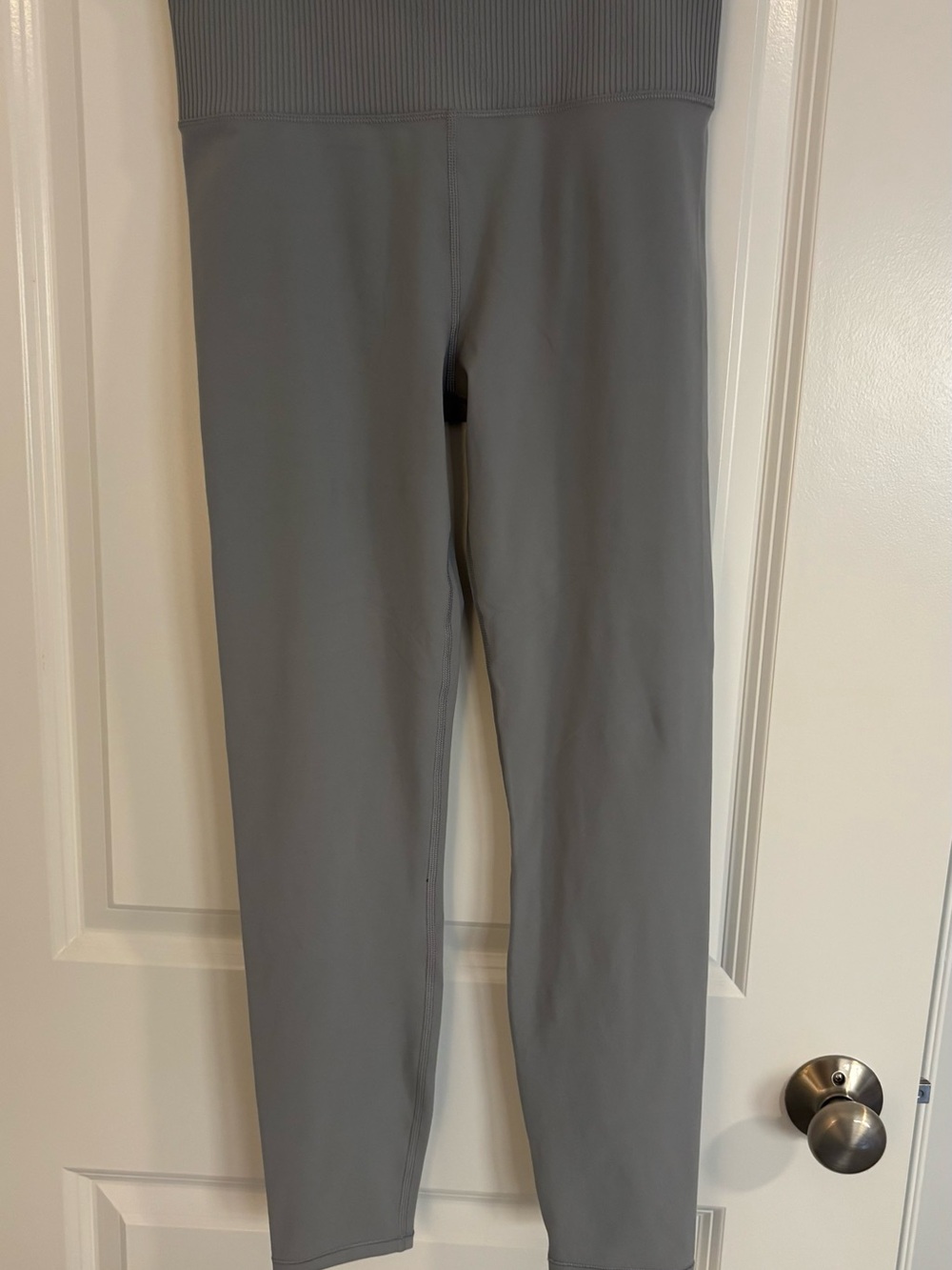 Women’s ' High-Waist Grey Leggings